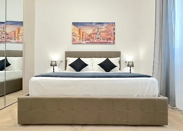 Laura בולוניה