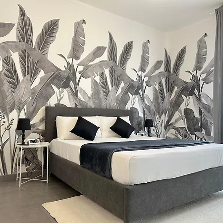 Laura Apartment